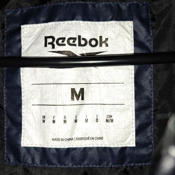 NWOT Reebok Puffer Jacket - Picture 5 of 9